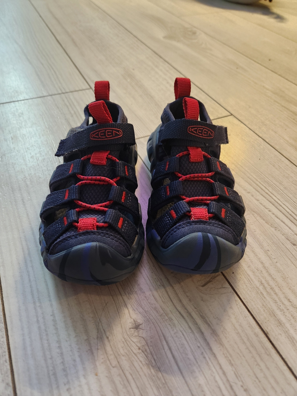 KEEN Kids' Navy and Red Sandal Shoe